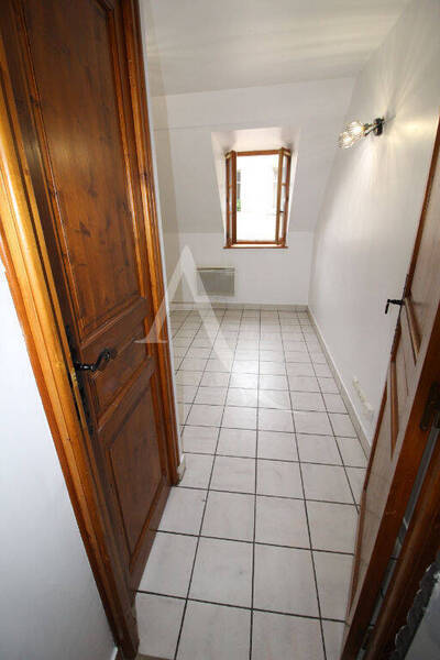 Location appartement 1 pièce 18.46 m² à Dijon 21000 - 360 €