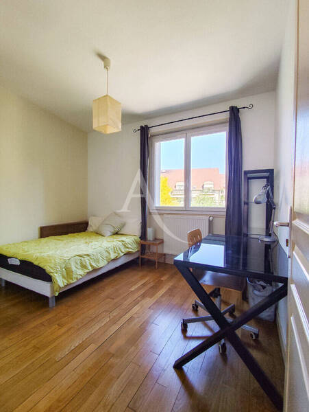 Rent apartment appartement 3 rooms 52.56 m² in Dijon 21000 - 890 €