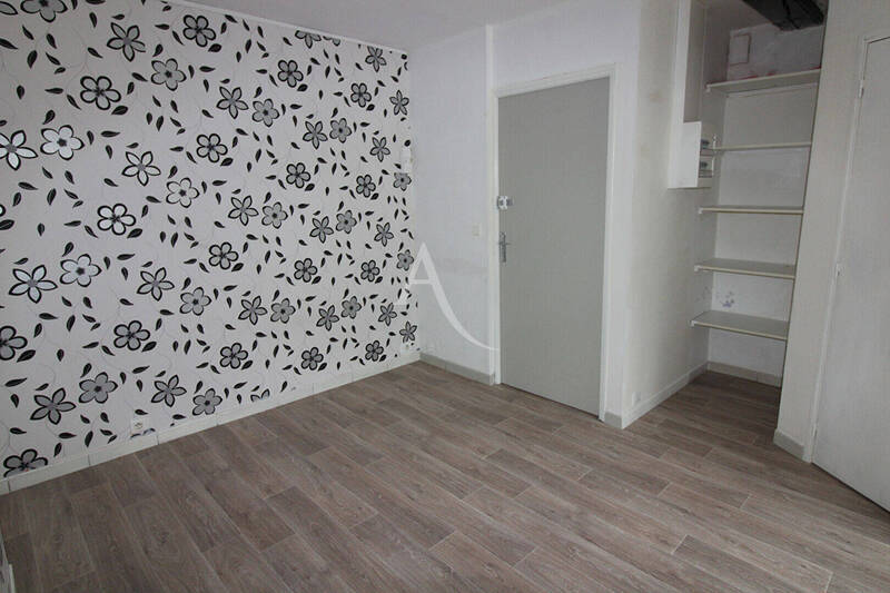 Location appartement 1 pièce 18.13 m² à Saint-Marcel 71380 - 283 €