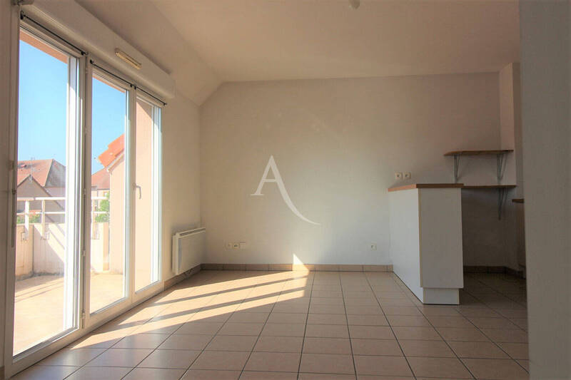 Location appartement 2 pièces 35.72 m² à Lux 71100 - 522 €