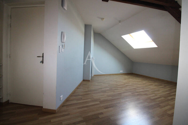 Location appartement 2 pièces 36 m² à Chalon-sur-Saône 71100 Au dessus de FD CONSTRUCTION - 455 €