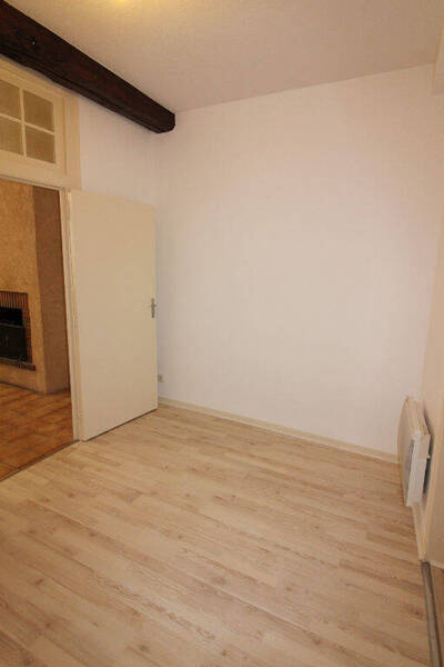 Location appartement 2 pièces 30 m² à Chalon-sur-Saône 71100 - 375 €