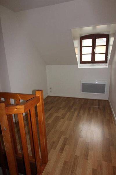 Location appartement 2 pièces 47 m² à Chalon-sur-Saône 71100 - 449 €