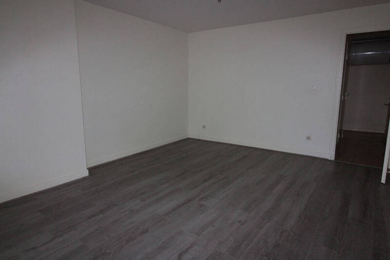Location appartement 2 pièces 47 m² à Chalon-sur-Saône 71100 - 449 €