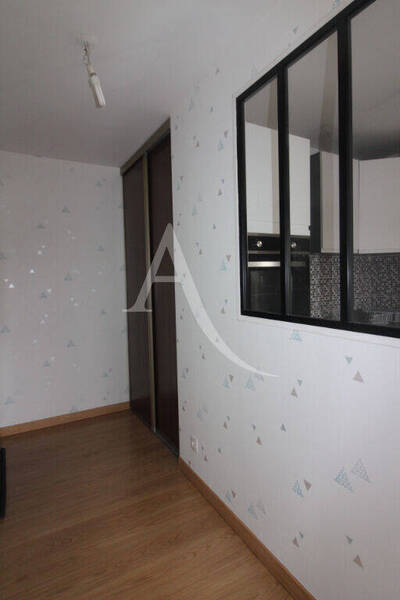 Location appartement 1 pièce 34.64 m² à Le Creusot 71200 Quartier des 4 Chemins - 368 €