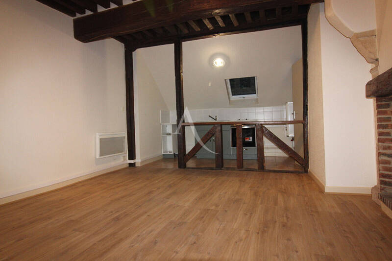 Location appartement 1 pièce 32 m² à Chalon-sur-Saône 71100 - 357 €