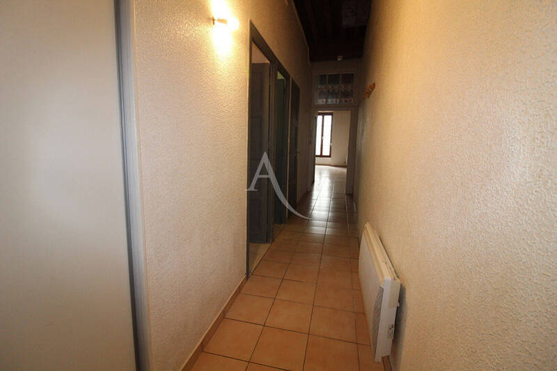 Location appartement 3 pièces 65 m² à Chalon-sur-Saône 71100 - 520 €