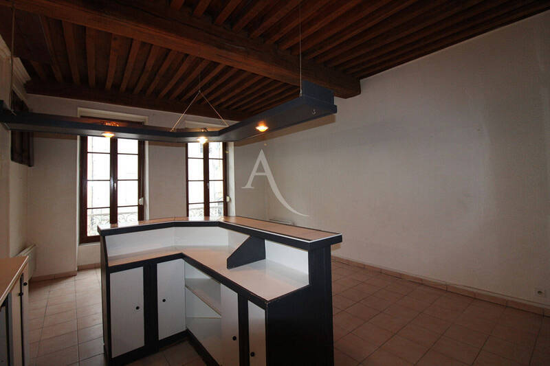 Location appartement 3 pièces 65 m² à Chalon-sur-Saône 71100 - 520 €