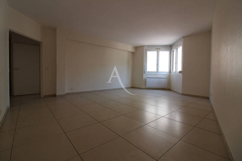 Location appartement 2 pièces 68.68 m² à Chalon-sur-Saône 71100 - 630 €