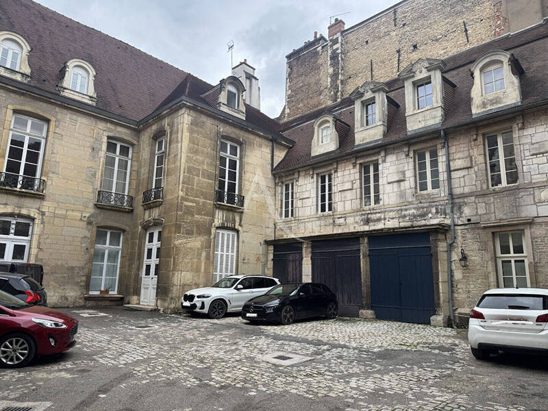 Rent apartment appartement 2 rooms 47 m² in Dijon 21000 - 950 €