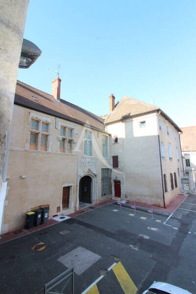 Location appartement 1 pièce 31.47 m² à Chalon-sur-Saône 71100 Centre ville historique - 440 €