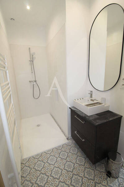 Location appartement 2 pièces 33.5 m² à Dijon 21000 - 696 €