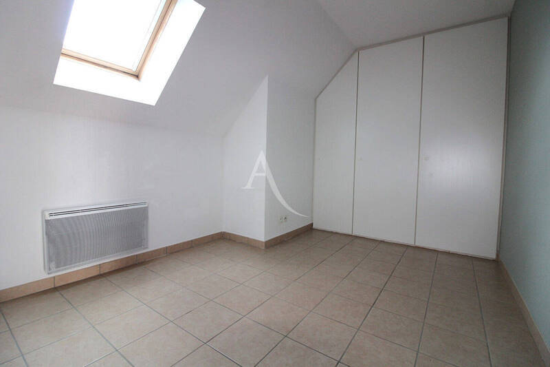 Location appartement 3 pièces 66.46 m² à Lux 71100 - 733 €