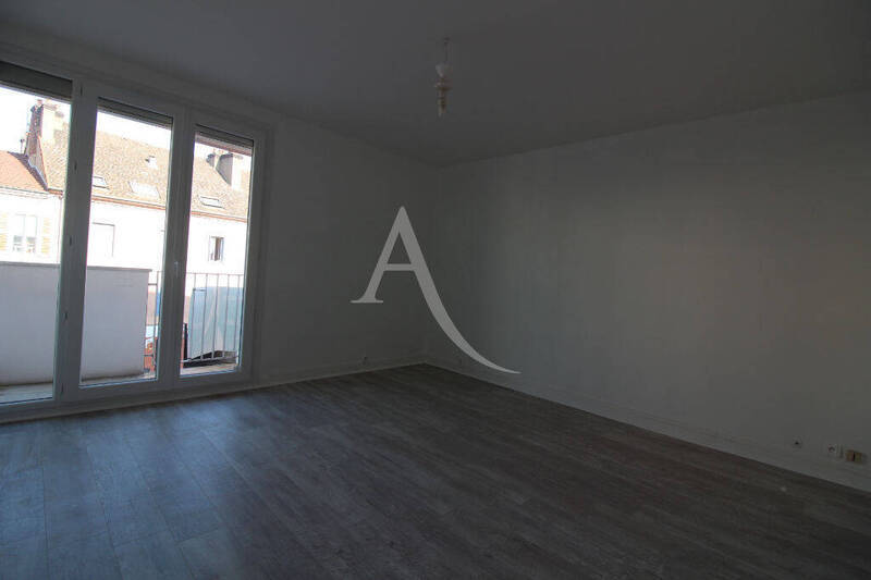 Location appartement 3 pièces 58.45 m² à Chalon-sur-Saône 71100 - 602 €