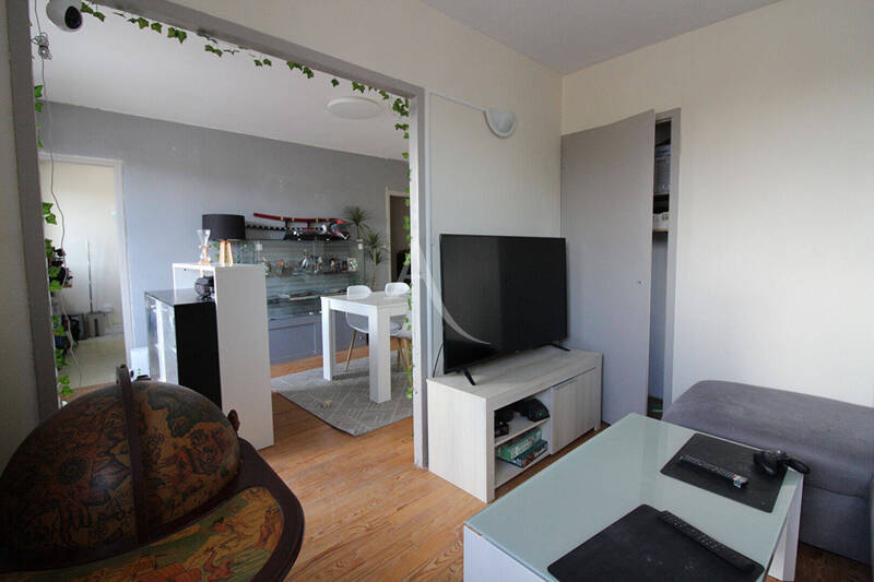 Location appartement 2 pièces 49 m² à Chalon-sur-Saône 71100 - 547 €