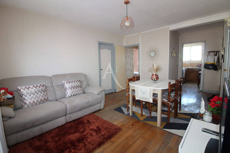Location appartement 3 pièces 51 m² à Chalon-sur-Saône 71100 - 484 €