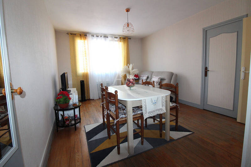 Location appartement 3 pièces 51 m² à Chalon-sur-Saône 71100 - 484 €