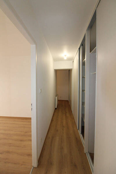 Location appartement 4 pièces 87 m² à Chalon-sur-Saône 71100 - 980 €