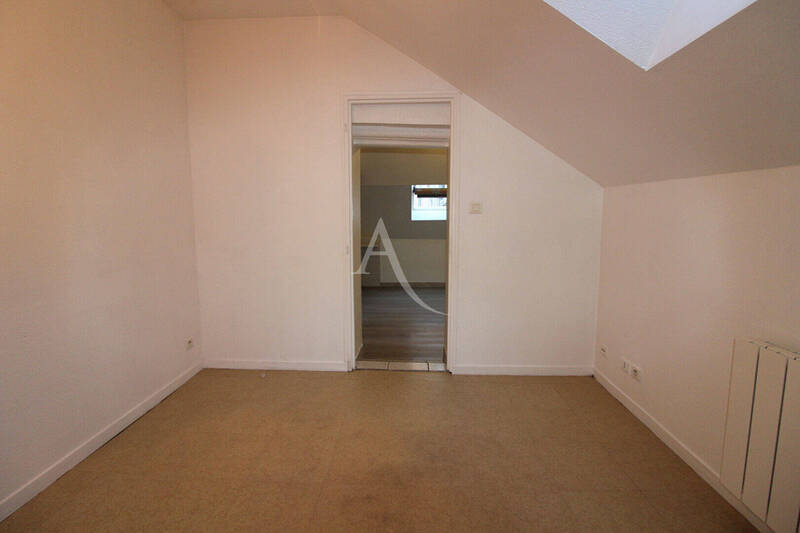 Location appartement 2 pièces 28.84 m² à Chalon-sur-Saône 71100 - 389 €