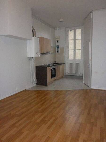 Location appartement 1 pièce 24 m² à Chalon-sur-Saône 71100 - 346 €