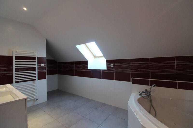 Location maison 8 pièces 215 m² à Lux 71100 - 1 554 €