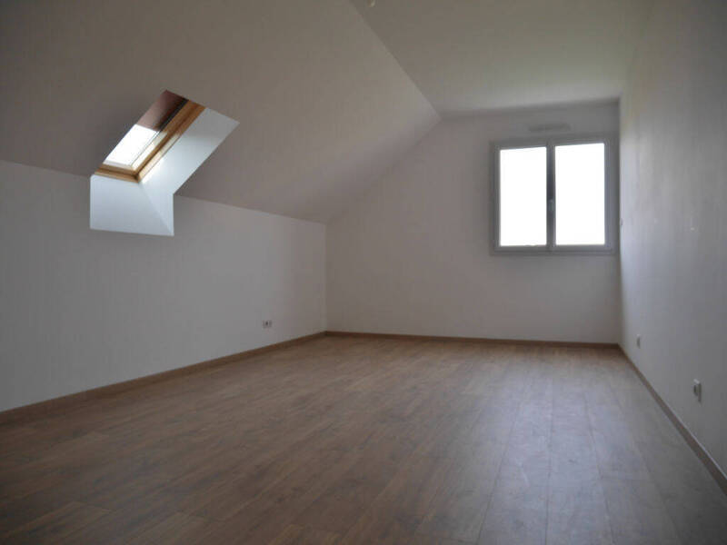 Location maison 8 pièces 215 m² à Lux 71100 - 1 554 €