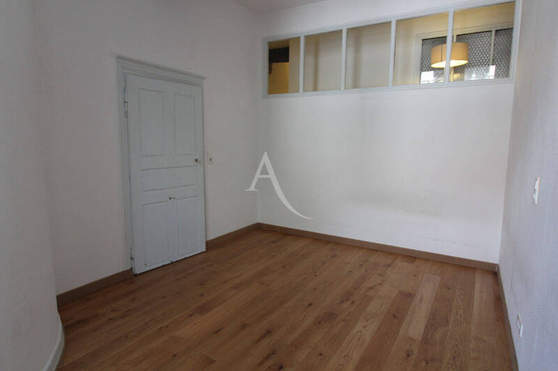 Location appartement 2 pièces 71 m² à Chalon-sur-Saône 71100 - 671 €