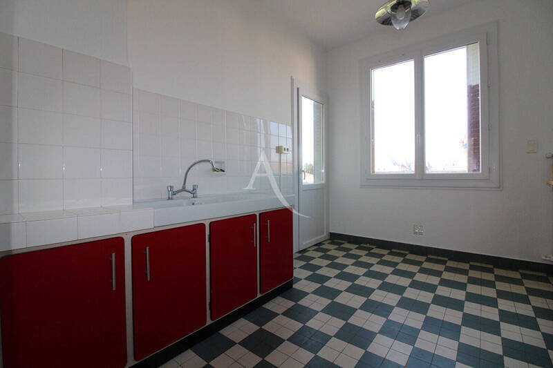 Location appartement 3 pièces 84 m² à Chalon-sur-Saône 71100 - 758 €