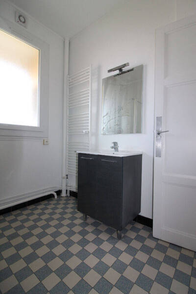 Location appartement 3 pièces 84 m² à Chalon-sur-Saône 71100 - 758 €