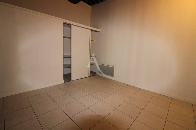 Location appartement 3 pièces 65 m² à Chalon-sur-Saône 71100 - 520 €