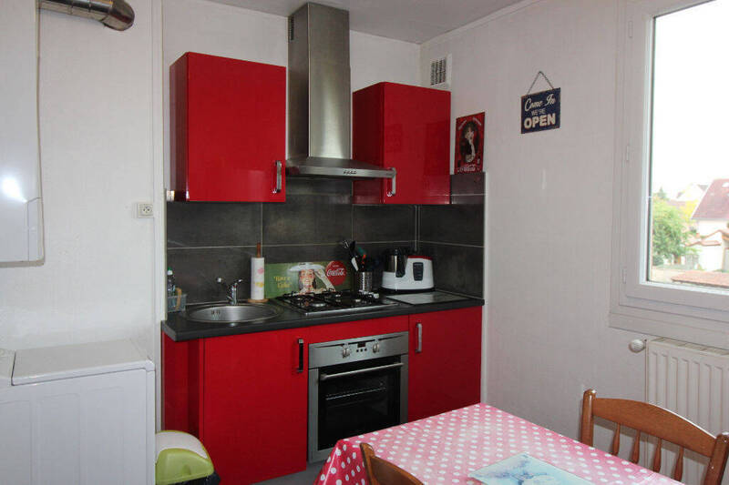 Rent apartment appartement 3 rooms 54 m² in Saint-Rémy 71100 PORTE DROITE - 580 €