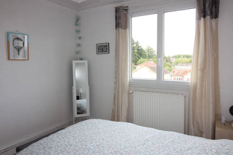 Rent apartment appartement 3 rooms 54 m² in Saint-Rémy 71100 PORTE DROITE - 580 €