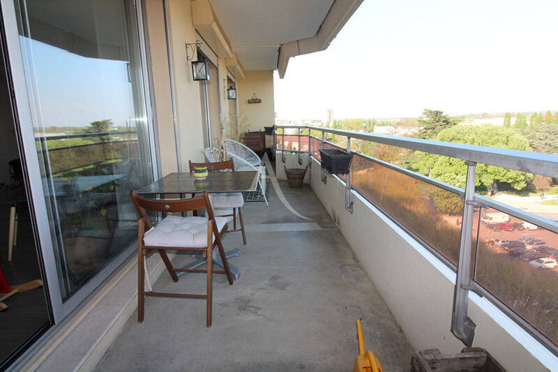 Location appartement 5 pièces 98 m² à Chalon-sur-Saône 71100 - 893 €