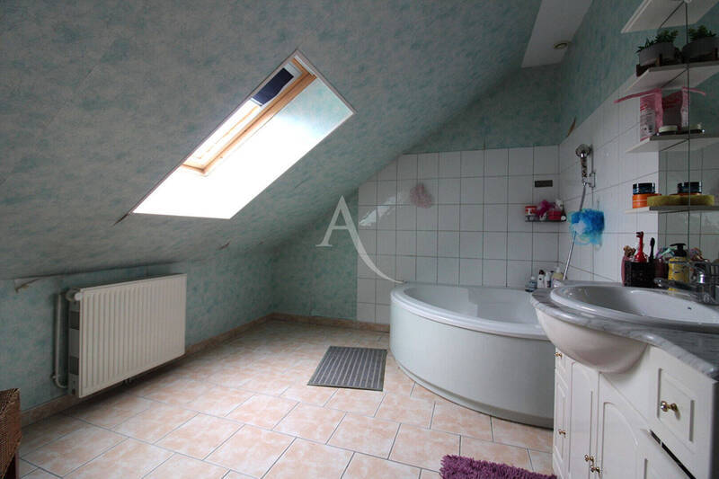 Location maison 6 pièces 120.45 m² à Crissey 71530 - 960 €