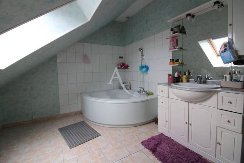 Location maison 6 pièces 120.45 m² à Crissey 71530 - 960 €