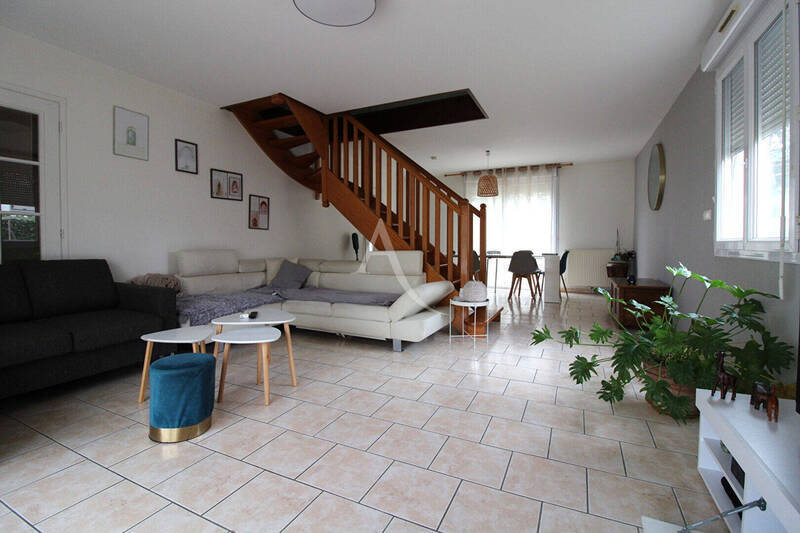 Location maison 6 pièces 120.45 m² à Crissey 71530 - 960 €