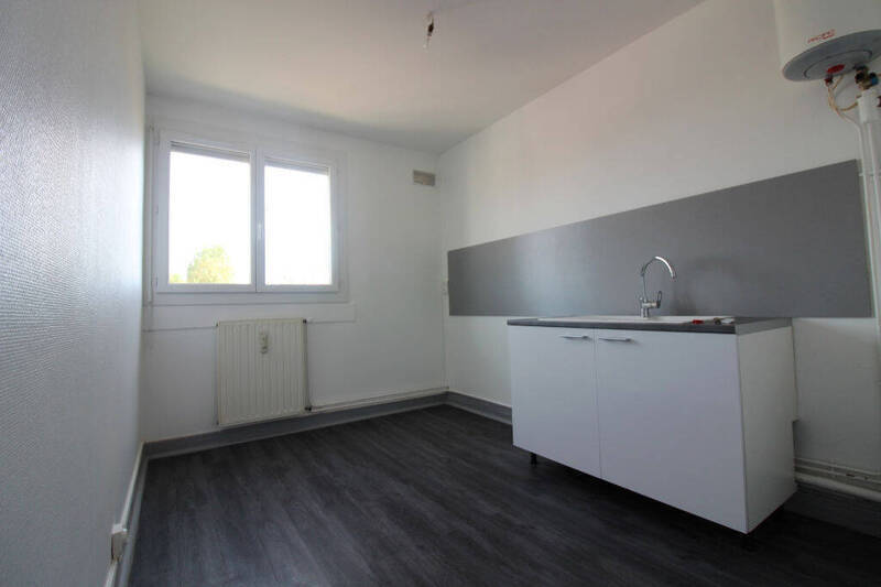 Location appartement 4 pièces 82.53 m² à Chalon-sur-Saône 71100 - 747 €