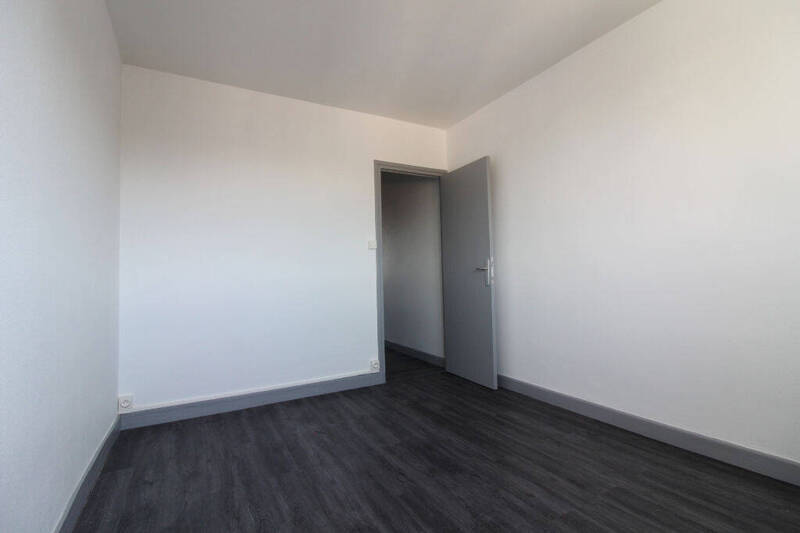Location appartement 4 pièces 82.53 m² à Chalon-sur-Saône 71100 - 747 €
