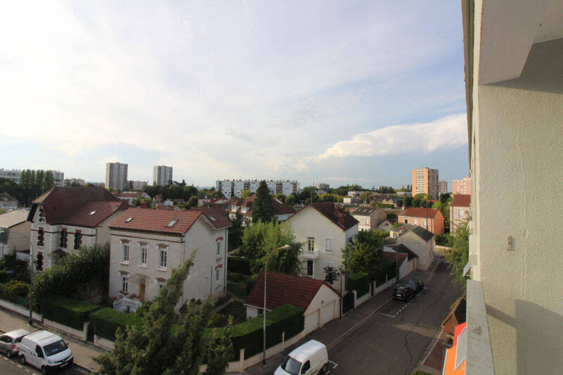 Location appartement 4 pièces 82.53 m² à Chalon-sur-Saône 71100 - 747 €