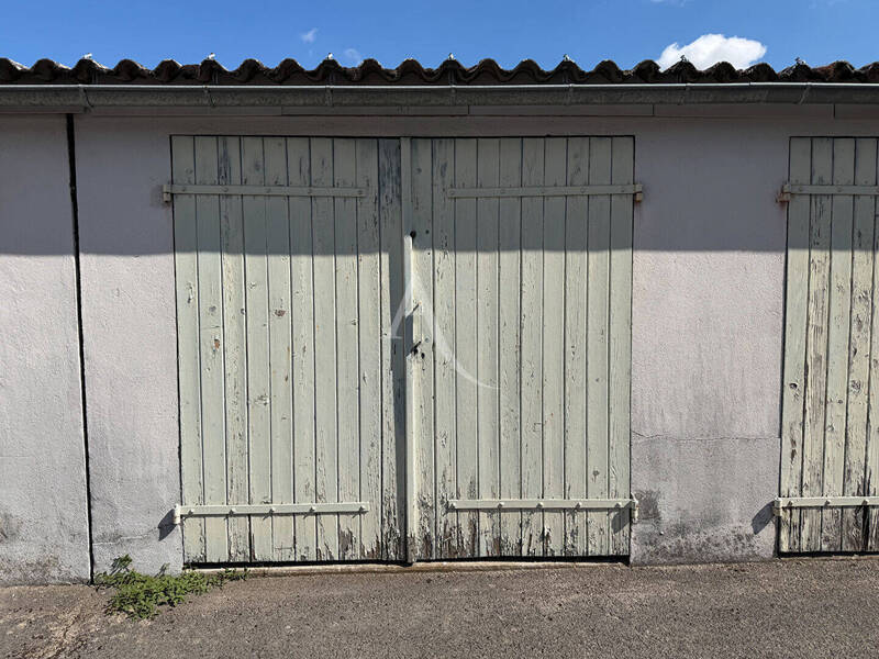 Rent parking in Chalon-sur-Saône 71100 - 70 €