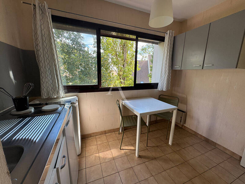 Location appartement 1 pièce 28.9 m² à Dijon 21000 - 580 €