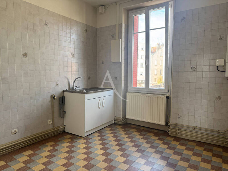 Location appartement 2 pièces 44 m² à Dijon 21000 - 618 €