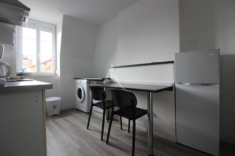 Location appartement 2 pièces 33 m² à Chalon-sur-Saône 71100 CODE IMMEUBLE : 1306 - 530 €