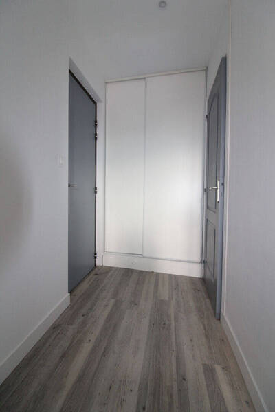 Location appartement 2 pièces 33 m² à Chalon-sur-Saône 71100 CODE IMMEUBLE : 1306 - 530 €