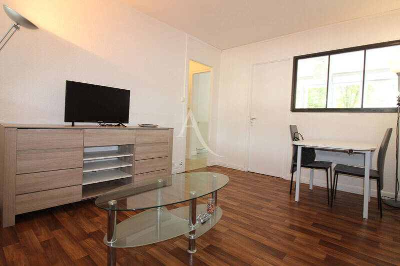 Location appartement 2 pièces 37 m² à Chalon-sur-Saône 71100 ENTRE GARE ET CENTRE VILLE - 550 €