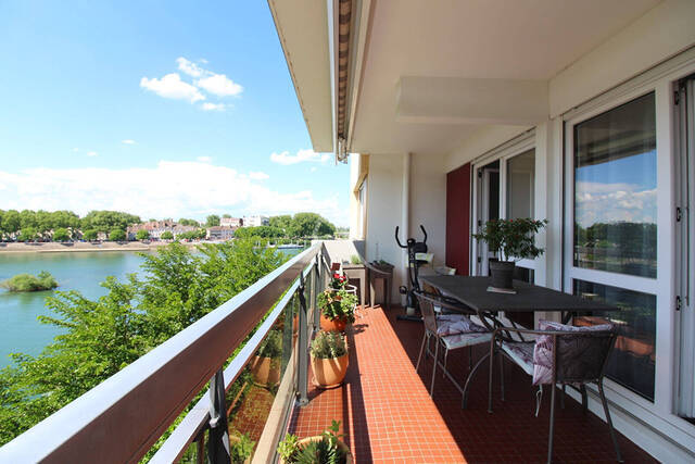 Acheter Appartement 6 pièces 103.64 m² Chalon-sur-Saône 71100
