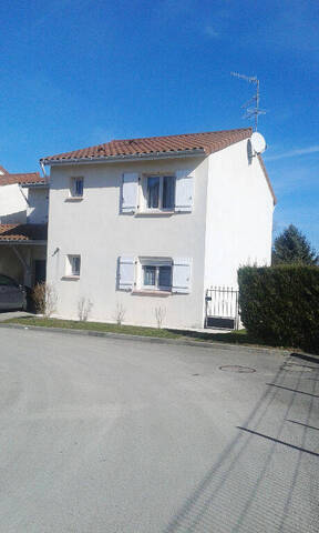 Rent House maison 6 rooms 98 m² Saint-Marcel 71380