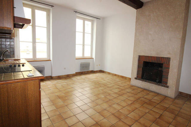 Location Appartement 2 pièces 30 m² Chalon-sur-Saône 71100