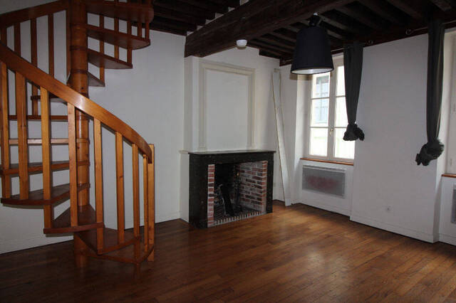 Location Appartement 2 pièces 47 m² Chalon-sur-Saône 71100