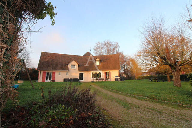 Vente Maison 7 pièces 264 m² Fragnes la loyere 71530